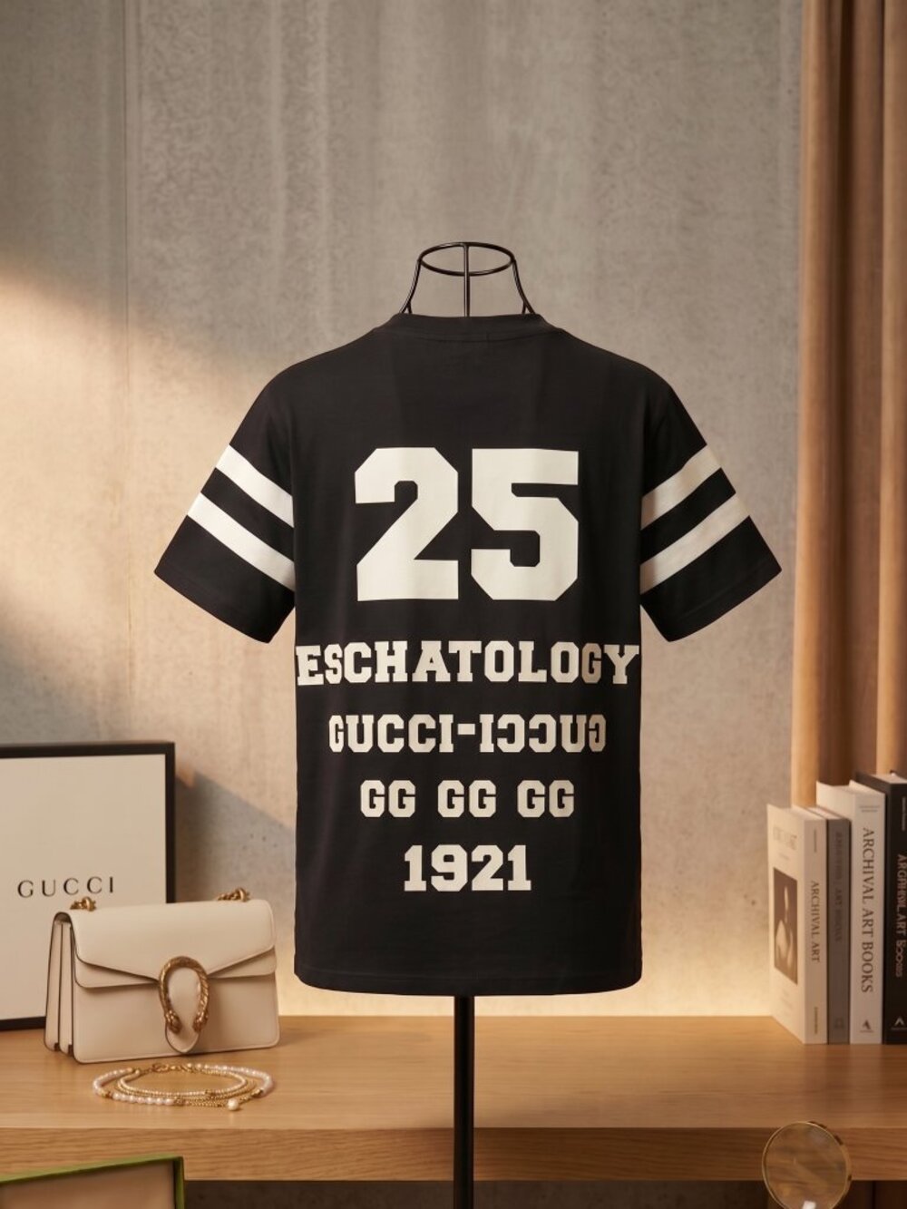 NWT Gucci "25 Eschatology and Gucci Loved" T-shirt Size XXS